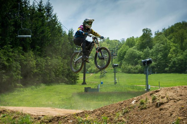 Équipement outdoor essentiel : découvrez les incontournables de les baroudeurs